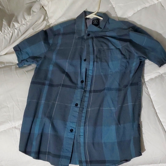 Boys/kids Volcom button up - Picture 1 of 3